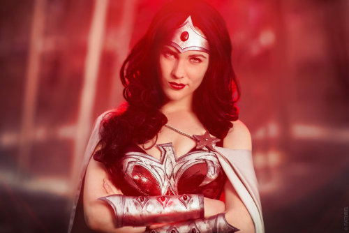 universalcosplayunited: Wonder Woman Cosplay by Fiathriel Cosplayer: www.facebook.com/EveeBe