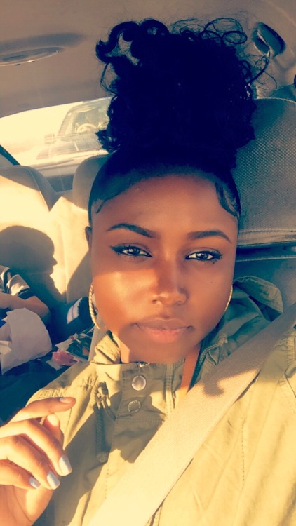 heyyreene:  a product of 🇩🇴+🇪🇹+🇳🇬 =👸🏾