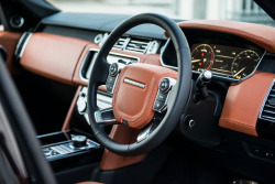 carinteriors:  2015 Project Kahn Range Rover