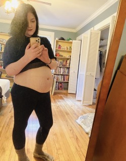 Porn photo omgdotti:Happily becoming a fat bellied lady