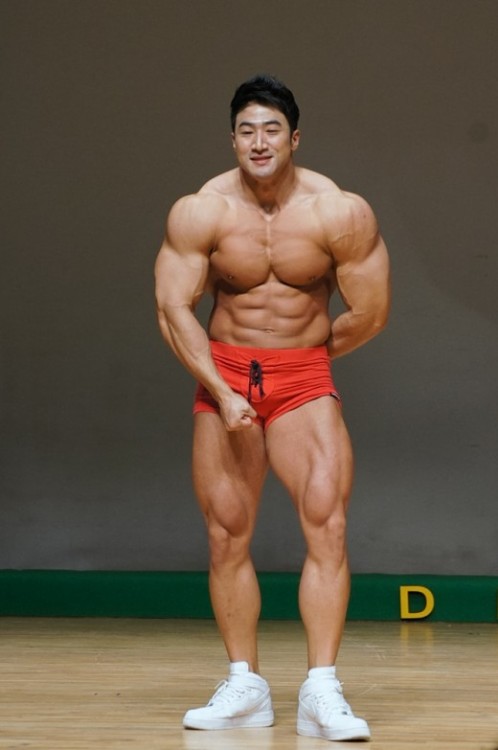   Hwang Chul Soon  