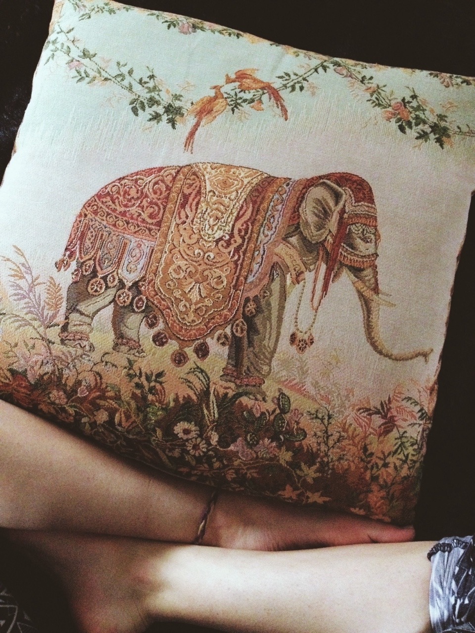 opaque-mandala:New cushion cover the boyfriend gave me