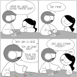 catanacomics:Happy Valentines Day! 😄 What