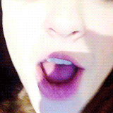 suicideblonde:  Maisie Williams + Sophie Turner + Vine