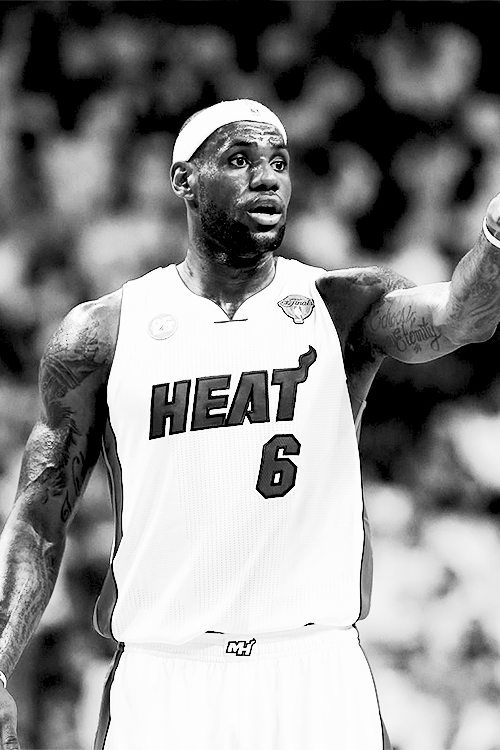 -heat:  17 points, 8 rebounds and 7 assists 