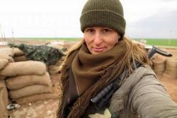 bijikurdistan:  A Canadian Woman joined the Kurdish YPG Forces and fights now with them against the ISIS Terrorists