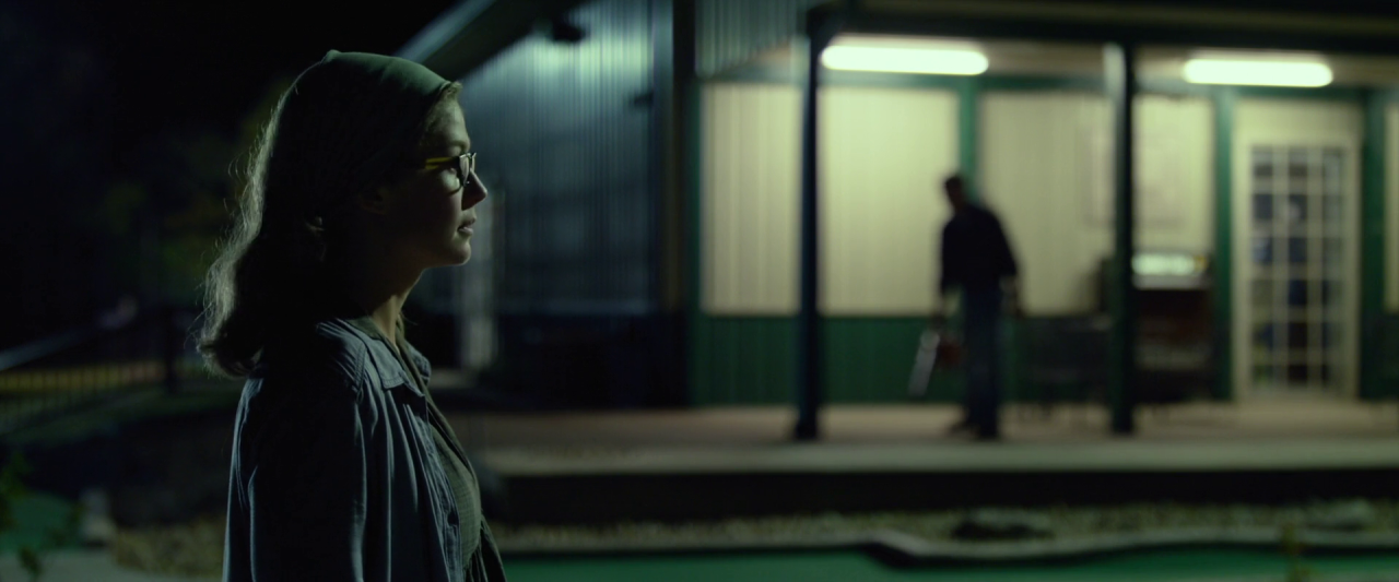 movies-as-photographs:  Gone Girl (2014, USA) 4 | 3 | 3Director: David FincherCinematographer: Jeff