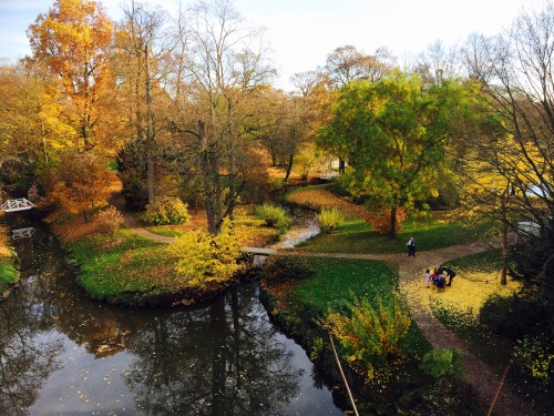 Porn from a few weeks ago, visiting Germany Nov photos