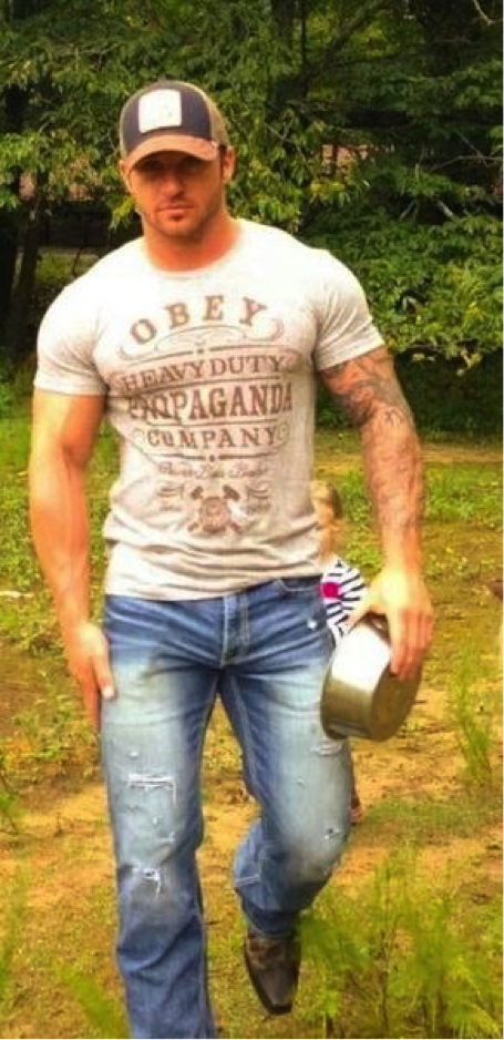 hyper-masculine:    ► HYPER-MASCULINE ♂ ◄ [page]♂ ♂♦ Hyper-Masculine