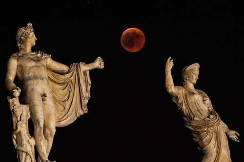 thatsmindofmine:ancient gods and goddesses with the blood moon in athens, greece // photographed by 