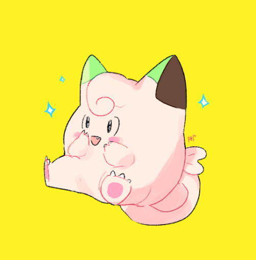 smoobat: my shiny clefairy (with snorlax feet oops) 