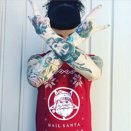 skar-thevikingwolf:  ☯