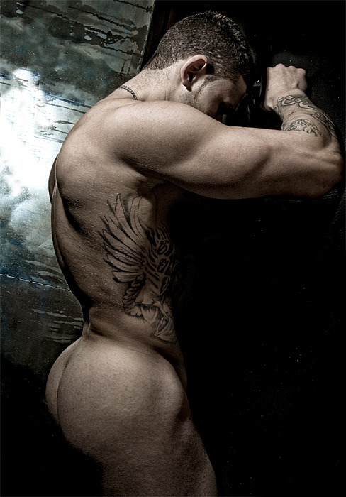 funky-hunks:  Vince Ramos