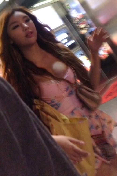 asiavoyeur: busty girls in slutty dress