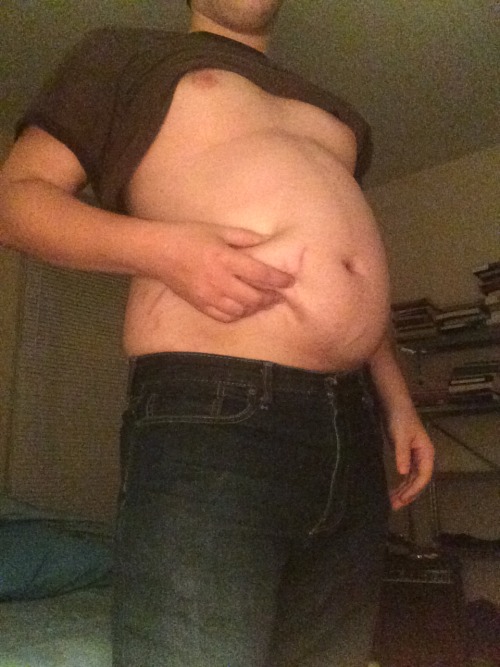 spottieottiedop:  I didn’t have the dinner box, but I had three mcdoubles, one big mac, a larg
