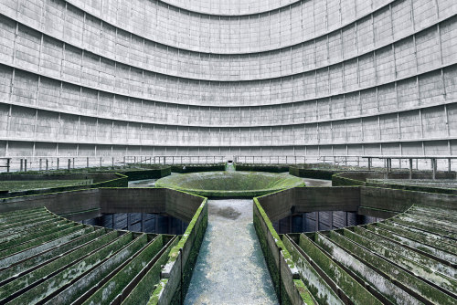 archatlas:Amazing Cooling Towers Photographed by Reginald Van de VeldeReginald Van de Velde (Belgium
