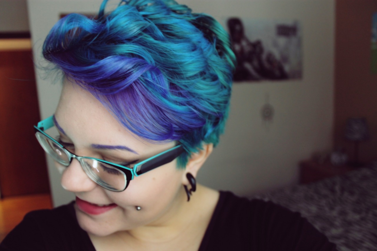iwillquietlyresist:  Loving this colour :) 