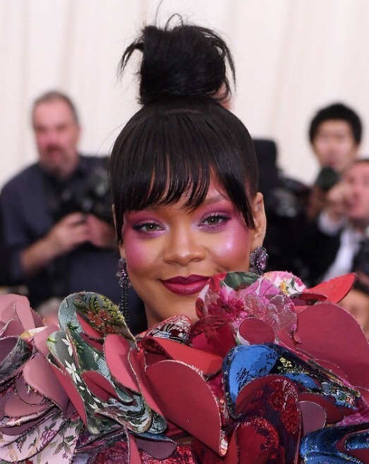 bigfootjpg:I want to find out later that this makeup is made of rubies crushed to