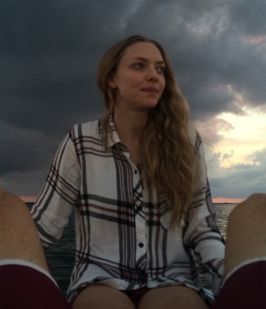 nophotoshedcelebpics:  amanda_seyfried sucking dick photos leaked