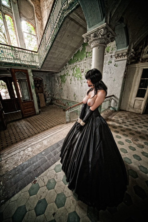 Victorian Dress Porn - Victorian slave girl / WiktoriaÅ„ska niewolnica Porn Photo Pics