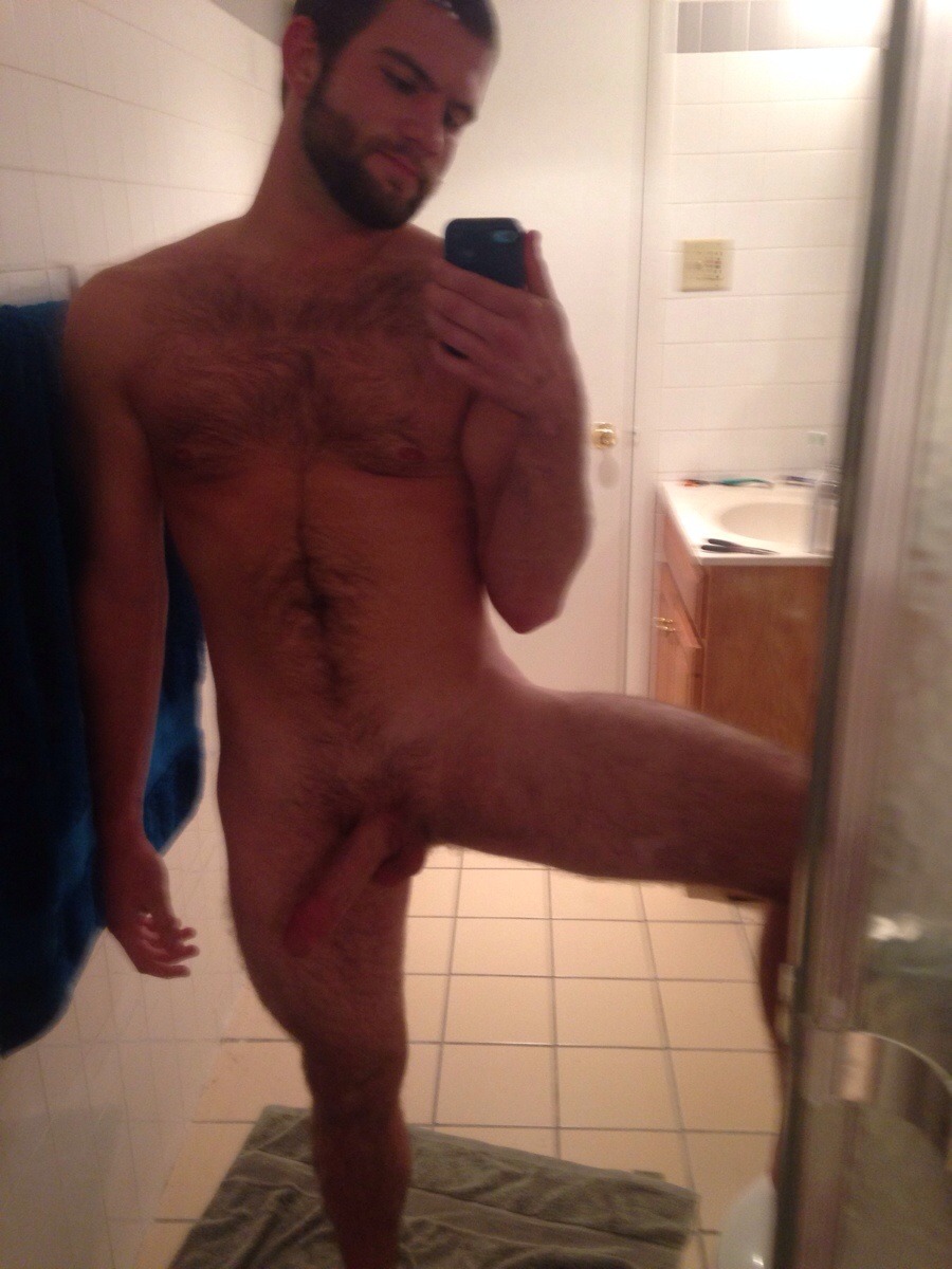bannock-hou:  speedyhump: not even at full mast here ;) 