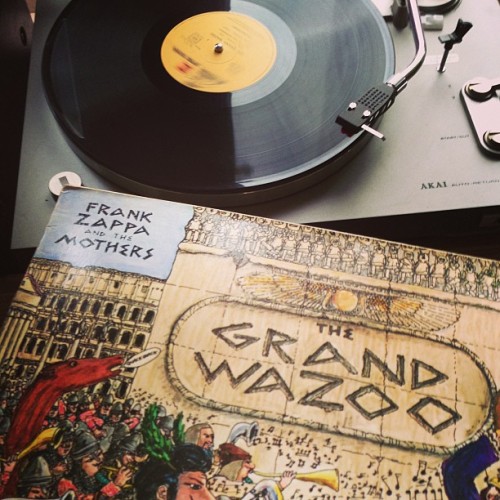 sigma6-vinyl:  #vinyl #vinilo#record #records #recordcollector #recordcollection #lp #vinylcollector#vinylcollection #vinyligclub #vinyladdict #vinyljunkie #music#vinylcollectionpost #cratedigger #zappa #wazoo