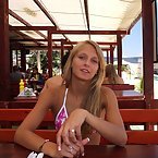 german-sexlover:  Urlaub kann doch so geil sein……