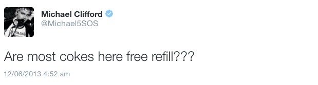 nightsky-citylights:but remember when 5sos first came to America