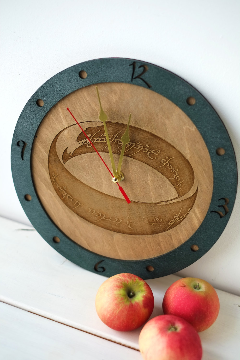 sosuperawesome:  Clocks by woodandroot on Etsy• So Super Awesome is also on Facebook,