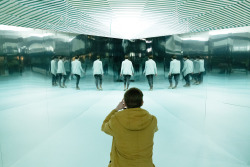 Mirror Multitude-
2022
Immersive Art Installation designed for STROMAE
Aluminum and wood. 80 sqm
Rogier STIB station, Brussels, Belgium.
-
dimensions :
3,5 meters x 20 meters
STROMAE x ARNAUD LAPIERRE Artistic work commissioned by STROMAE for the...