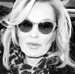 fionagoodeinthehoode:  Jessica Phyllis Lange 