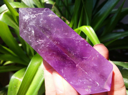 Amethysts are great stones for enhancing creativity. It is sometimes called The Artist’s Stone.