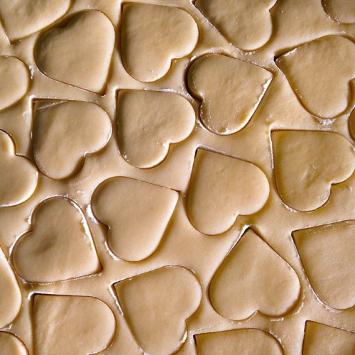 Today&rsquo;s a baking kind of day ! #cute #domesticgoddess #valentines #baking