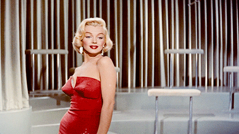 sellmysoulforrocknroll:   Marilyn Monroe in How To Marry A Millionaire (1953)  😍