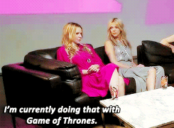 tessarion:  Kristen Bell and Kaitlin Olson talk about Game of Thrones in THR’s