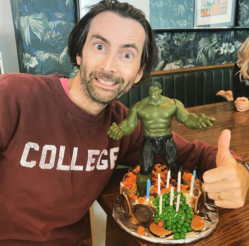 mizgnomer:Thumbs up from David Tennant - Part FourLink to [ Part One ] [ Part Two ] [ Part Three ]