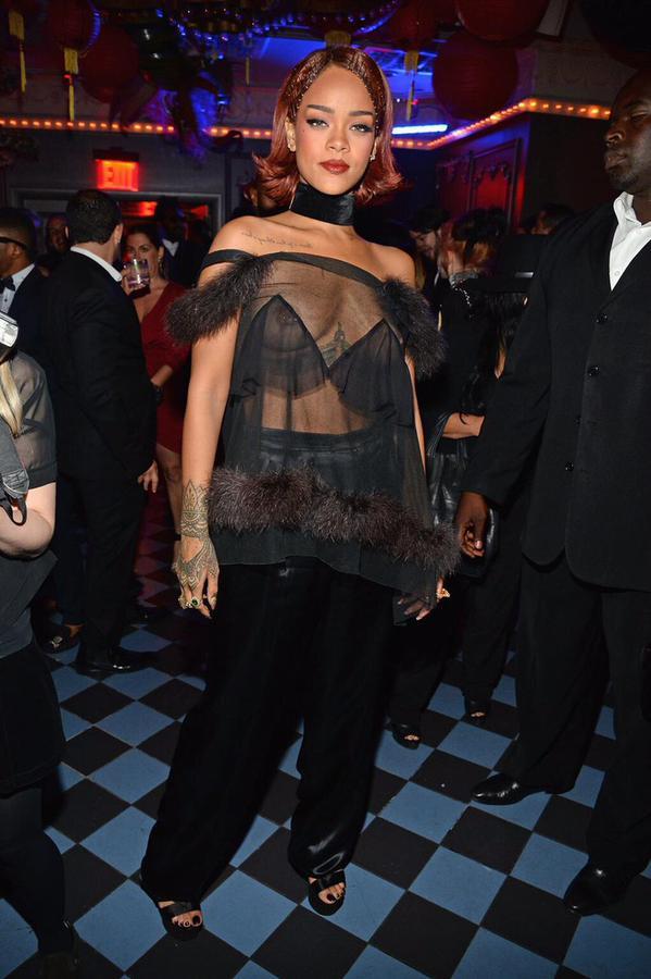 hellyeahrihannafenty:  Rihanna at her Met Gala after party in New York City