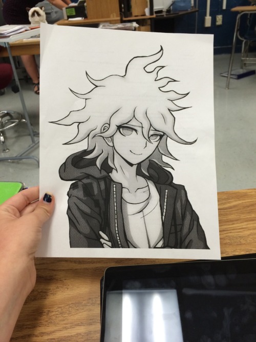 americana-anna:SOMEBODY FUCKING GOT ON MY SCHOOLS NETWORK AND PRINTED KOMAEDA ALL OVER THE BACK OF O