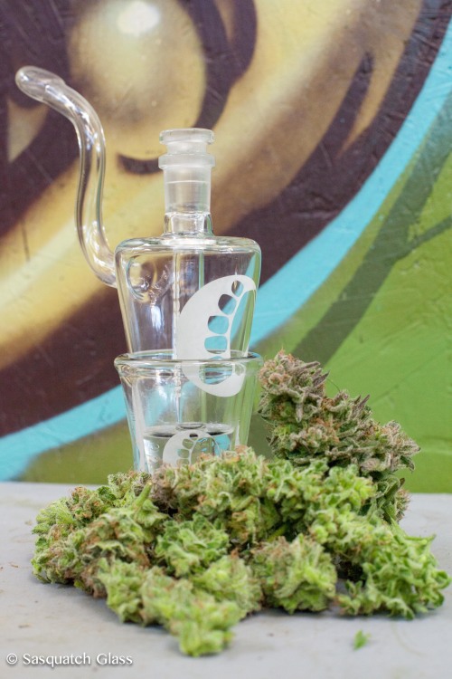 the-high-life420:  Getting Highhhhhh 