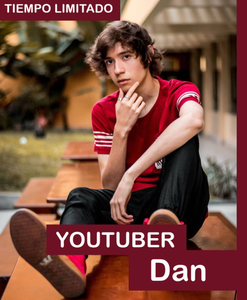 packsricolinos2: YOUTUBER DAN! Pidemelo al chat!1000 reblogs y el pack entero se publica, 