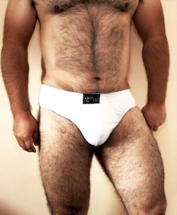 the-most-hairy-beasts:  largeman8:  Follow me and I’ll show you my weewee! :)  For more hot and furry guys, check my ARCHIVE And if you feel kinky… buy yourself something ==&gt;&gt; HERE &lt;&lt;== 
