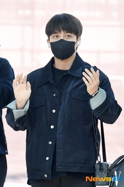 [220420] ATEEZ’s Jongho @ Incheon Airport, departing for Europe 