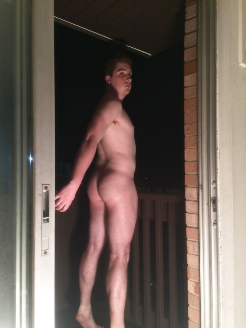 manlydadchaser63: …staying with your brother at his place, he is always naked when you are th