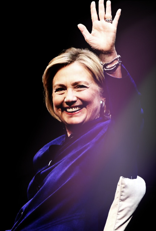 lauraadama: Favourite Hillary Rodham Clinton looks (4/∞) - purple edition