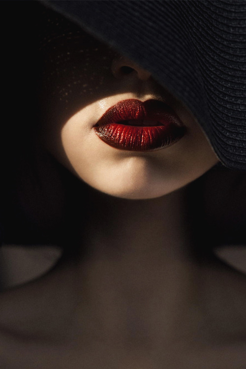 italian-luxury:  Rose Red Lips by Heks Sascha adult photos