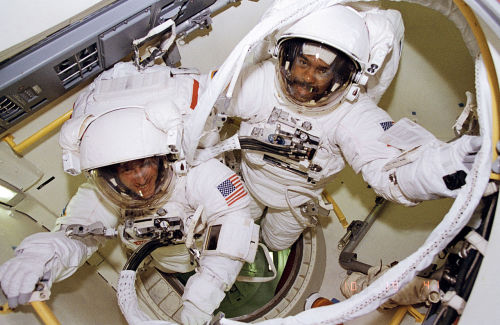 Bernard Harris: The First African American to Perform a Spacewalk : Twenty-five years ago in Feb. 19