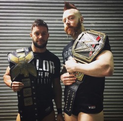 unstablexbalor:  wwe: Don’t call it luck! #WWENXT Champion @wwebalor and #WWE World Heavyweight Champion @wwesheamus pose with their Championship Titles backstage in #WWEHuntington!