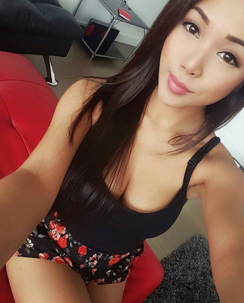 hotnonnudes - Hot Non-Nudes