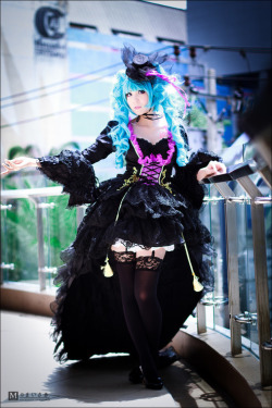 cosplay-soul:  Miku Hatsune | VOCALOID 