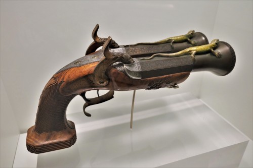 barbucomedie:Double-Barrelled Blunderbuss from Saint-Etienne, France dated to 1850 on display at the